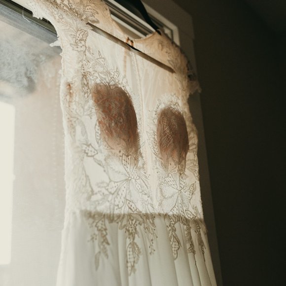 Wedding Gown - Picture 3 of 6